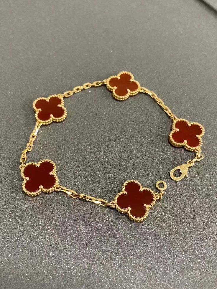 Clover Anti Tarnish Bracelet for Women Stylish - Image 9